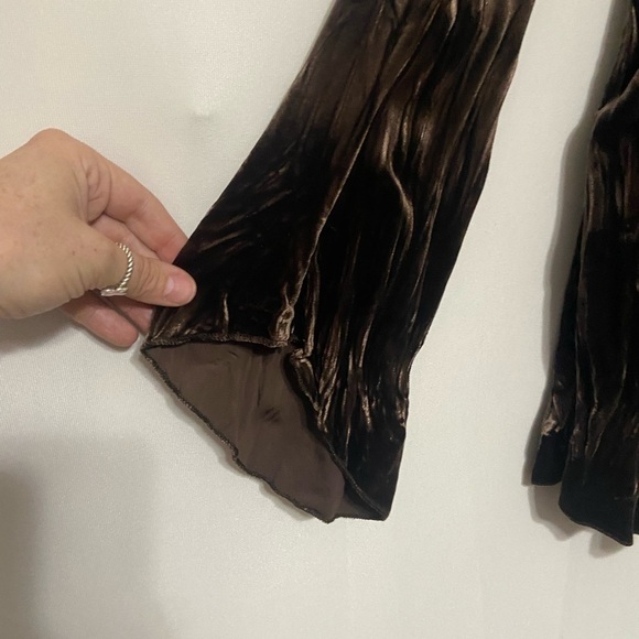 Surrealist EUC brown velvet open front cardigan with applique floral size 4 - Picture 3 of 6